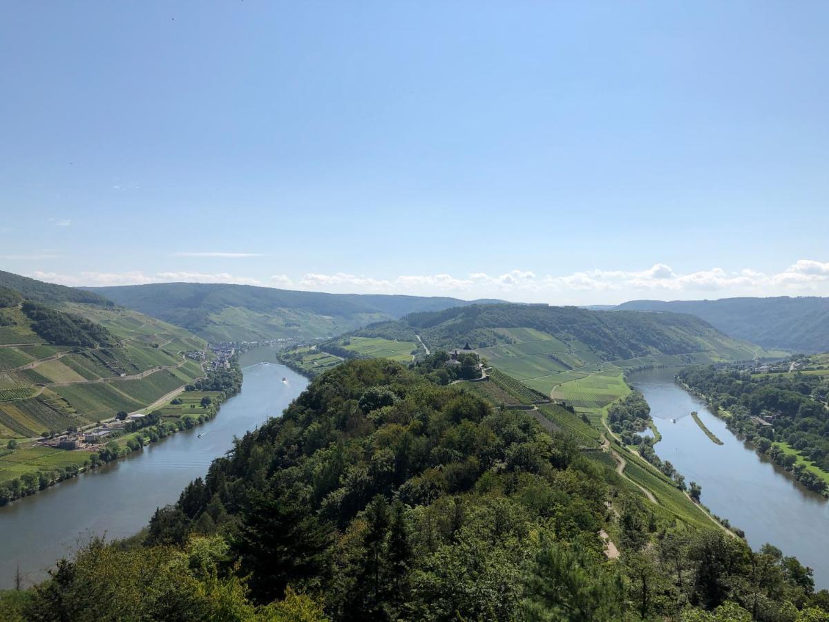 Ferienwohnungen Merl Zell an der Mosel Bagian luar foto